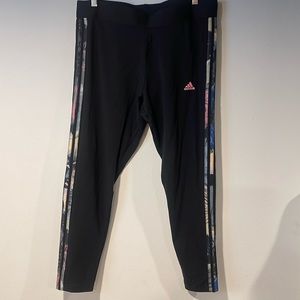 Adidas 3 Stripe Leggings/Yoga Pant